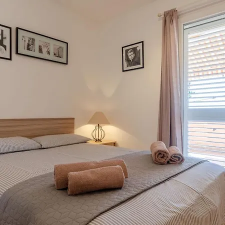 Apartment Namoru Gradina Vela Luka